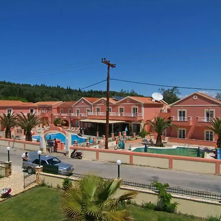 Joy Hotell 3*